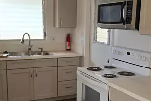 842 7th Ave, Honolulu, HI 96816 - Photo 1