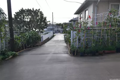 1123 A 1st Avenue #Downstair, Honolulu, HI 96816 - Photo 1