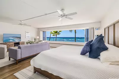 2895 Kalakaua Avenue #302, Honolulu, HI 96815 - Photo 1