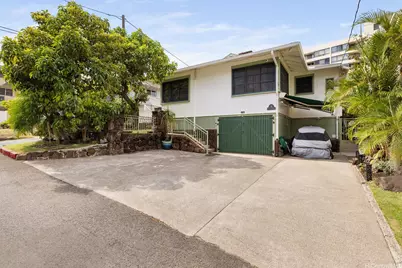 1058 Green Street, Honolulu, HI 96822 - Photo 1