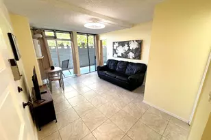 454 Namahana St, Honolulu, HI 96815 - Photo 1