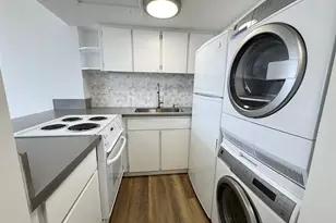2499 Kapiolani Blvd, Honolulu, HI 96826 - Photo 1