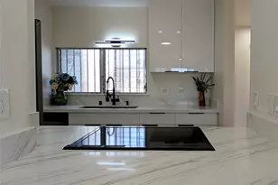 92-1021 Makakilo Dr, Kapolei, HI 96707 - Photo 1