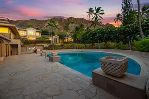 3239 Noela Dr, Honolulu, HI 96815 - Photo 1