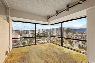 1750 Kalakaua Avenue #1511, Honolulu, HI 96826 - Photo 1