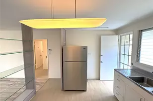 751 Hoawa St, Honolulu, HI 96826 - Photo 1