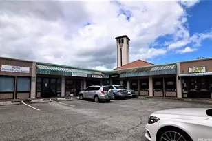 1810 N King St, Honolulu, HI 96819 - Photo 1