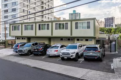 1624 Liholiho Street, Honolulu, HI 96822 - Photo 1