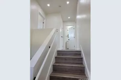 1170 Wanaka Street #A, Honolulu, HI 96818 - Photo 1