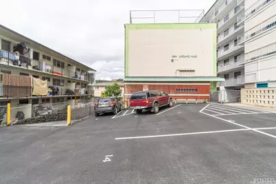1654 Liholiho Street #9, Honolulu, HI 96822 - Photo 1