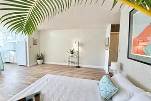 747 Amana St, Honolulu, HI 96814 - Photo 1