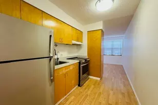 545 Queen St, Honolulu, HI 96813 - Photo 1