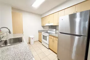 1315 Kalakaua Ave, Honolulu, HI 96826 - Photo 1