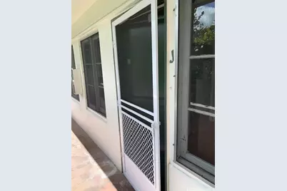 1655 Kewalo Street #J, Honolulu, HI 96822 - Photo 1