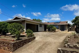 736 Puu Hina Pl, Pearl City, HI 96782 - Photo 1