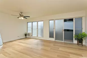 909 University Ave, Honolulu, HI 96826 - Photo 1