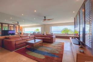 2895 Kalakaua Ave, Honolulu, HI 96815 - Photo 1