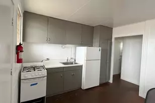 922 Palm Pl, Wahiawa, HI 96786 - Photo 1