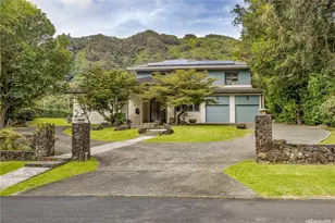 3944 Old Pali Rd, Honolulu, HI 96817 - Photo 1