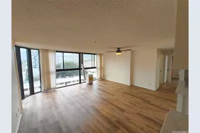 2724 Kahoaloha Lane #801, Honolulu, HI 96826 - Photo 1