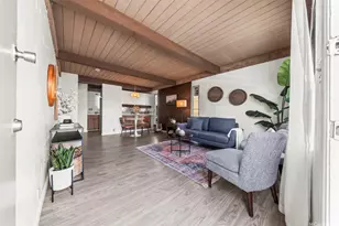 829 Ala Lilikoi St, Honolulu, HI 96818 - Photo 1