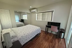 1380-B Hoona St, Pearl City, HI 96782 - Photo 1