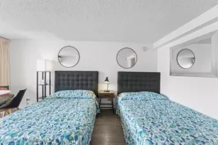 445 Seaside Ave, Honolulu, HI 96815 - Photo 1