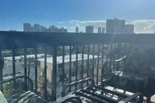 1560 Thurston Ave, Honolulu, HI 96822 - Photo 1