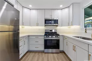 1861 Kapiolani Blvd, Honolulu, HI 96826 - Photo 1