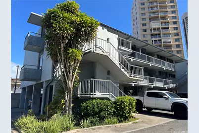 625 University Avenue #11, Honolulu, HI 96826 - Photo 1