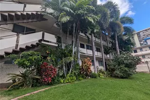 1120 Hassinger St, Honolulu, HI 96822 - Photo 1