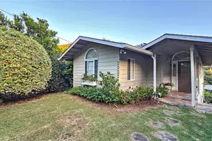 2427 Jasmine St, Honolulu, HI 96816 - Photo 1