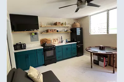 236 Liliuokalani Avenue #304, Honolulu, HI 96815 - Photo 1