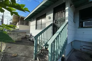 1804 Poki St, Honolulu, HI 96822 - Photo 1