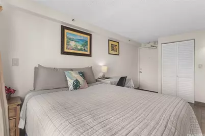 2463 Kuhio Avenue #1010, Honolulu, HI 96815 - Photo 1