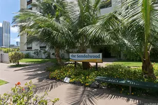 910 Ahana St, Honolulu, HI 96814 - Photo 1