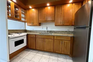 2333 Kapiolani Blvd, Honolulu, HI 96826 - Photo 1