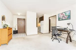 98-1040 Moanalua Rd, Aiea, HI 96701 - Photo 1