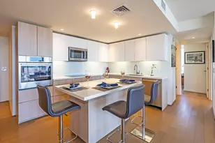 888 Kapiolani Blvd, Honolulu, HI 96813 - Photo 1