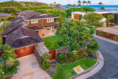 223 Kaalawai Place, Honolulu, HI 96816 - Photo 1