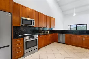 1487 Hiikala Pl, Honolulu, HI 96816 - Photo 1
