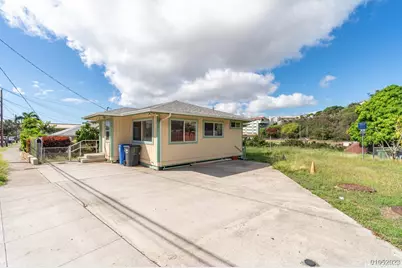 1270 Palolo Avenue, Honolulu, HI 96816 - Photo 1