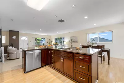 4562 Malia Street, Honolulu, HI 96821 - Photo 1