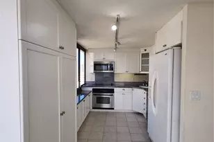 343 Hobron Ln, Honolulu, HI 96815 - Photo 1