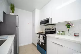 625 Mananai Pl, Honolulu, HI 96818 - Photo 1