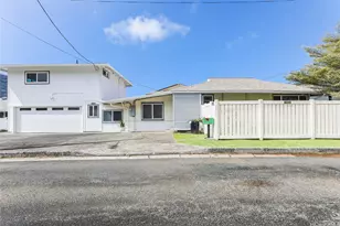 3305 E Manoa Rd, Honolulu, HI 96822 - Photo 1