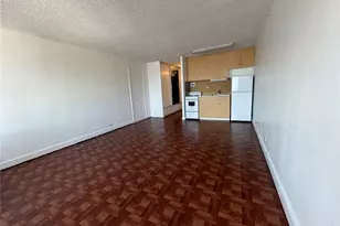 747 Amana St, Honolulu, HI 96814 - Photo 1