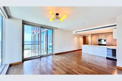 1555 Kapiolani Boulevard #2008, Honolulu, HI 96814 - Photo 1