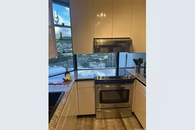 1212 Nuuanu Avenue #2406, Honolulu, HI 96817 - Photo 1