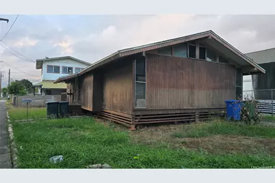 946 Halona Street, Honolulu, HI 96817 - Photo 1
